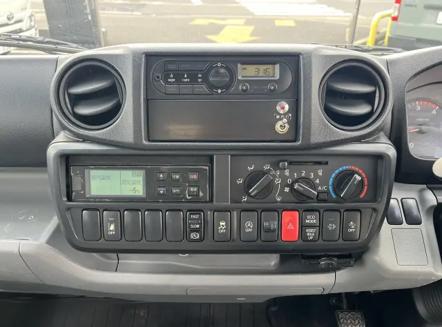 日野 デュトロ TKG-XZC605M(2WD)の写真23