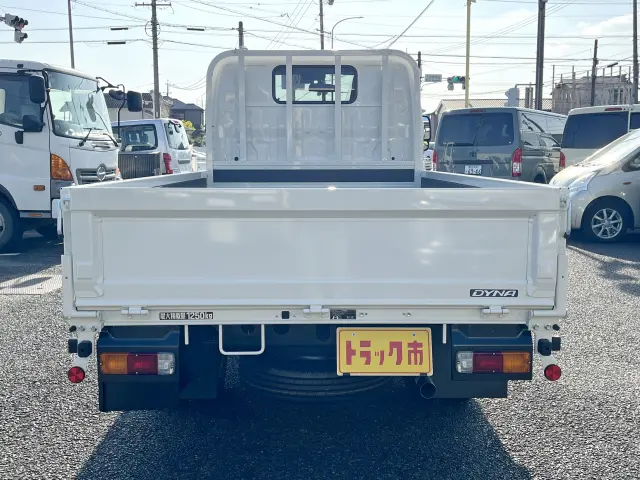 トヨタ ダイナ 3BF-TRY230(2WD)の写真5