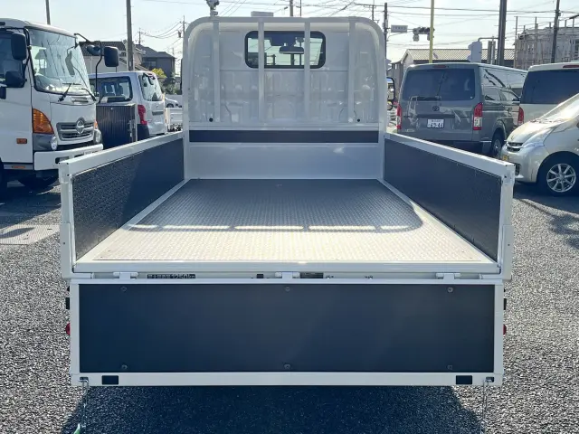 トヨタ ダイナ 3BF-TRY230(2WD)の写真7