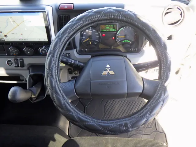 三菱 キャンター 2PG-FEB80(2WD)の写真16