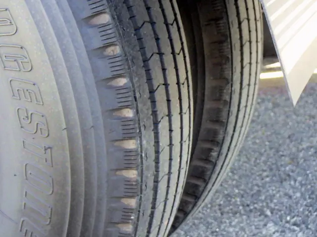 三菱 キャンター 2PG-FEB80(2WD)の写真22