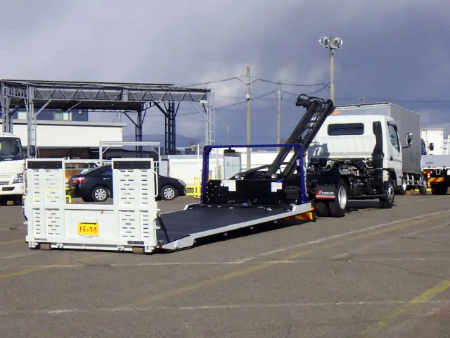 三菱 キャンター 2PG-FEB80(2WD)の写真26