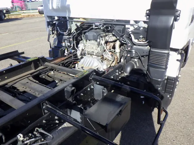 三菱 キャンター 2PG-FEB80(2WD)の写真34