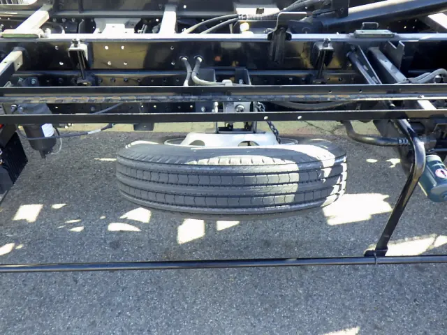 三菱 キャンター 2PG-FEB80(2WD)の写真37