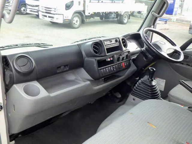 日野 デュトロ TKG-XZC605Y(2WD)の写真41