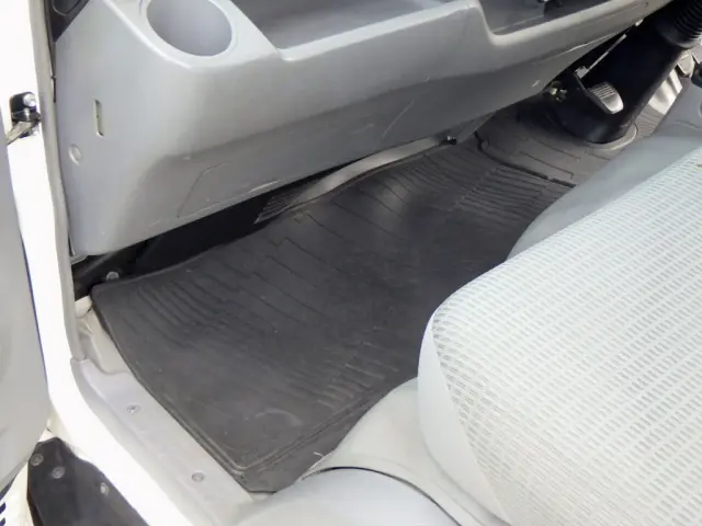 日野 デュトロ TKG-XZC605Y(2WD)の写真43