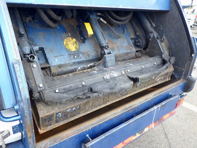 日野 デュトロ TKG-XZU600X(2WD)の写真8