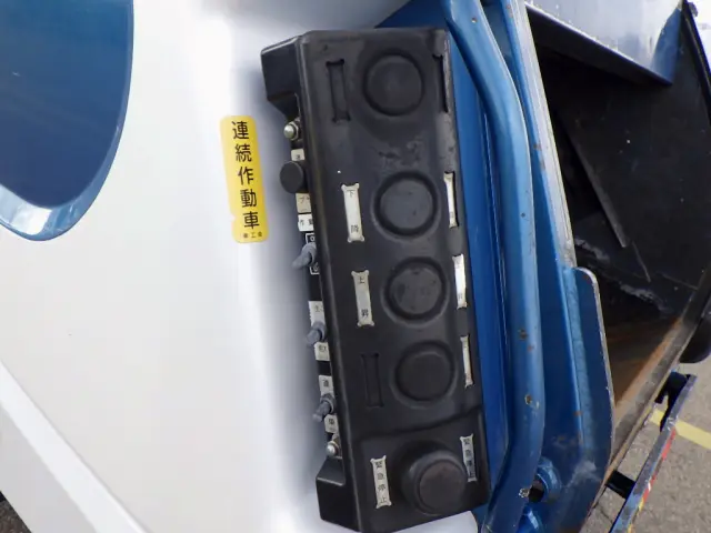 日野 デュトロ TKG-XZU600X(2WD)の写真13