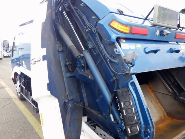 日野 デュトロ TKG-XZU600X(2WD)の写真44