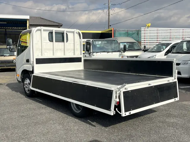 トヨタ ダイナ TKG-XZC605(2WD)の写真7