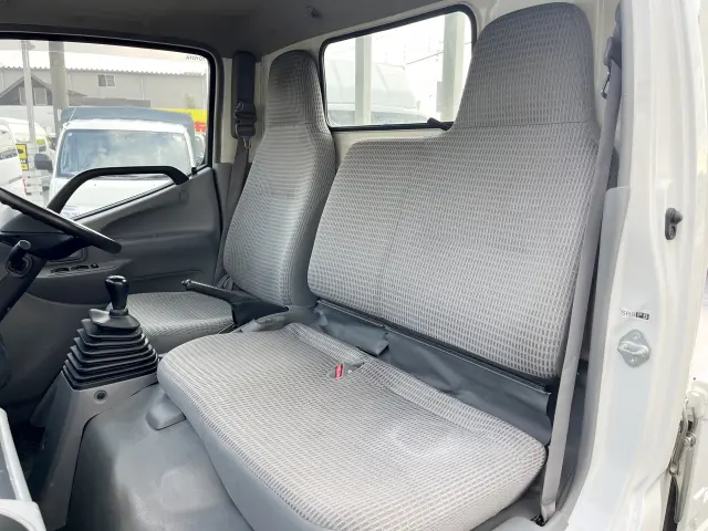 トヨタ ダイナ TKG-XZC605(2WD)の写真14