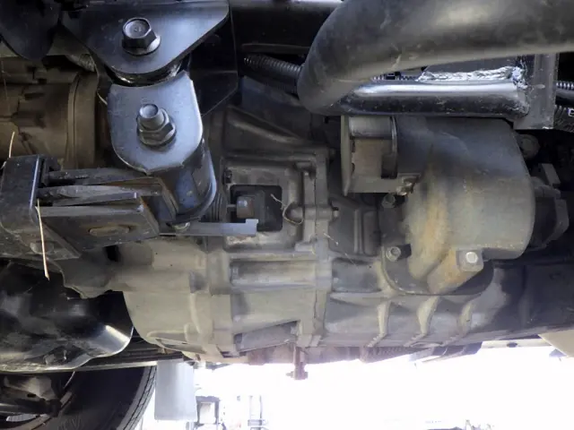 日野 デュトロ TKG‐XZU600Ⅹ(2WD)の写真32