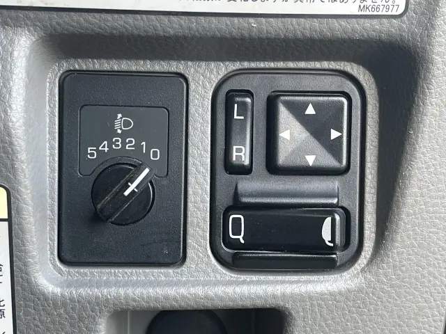 三菱 キャンター 2PG-FBAV0(2WD)の写真31