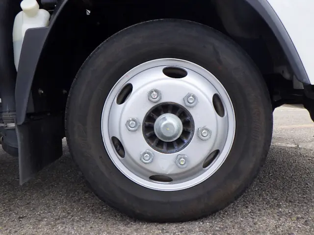 いすゞ エルフ 2RG-NPR88AR(2WD)の写真31