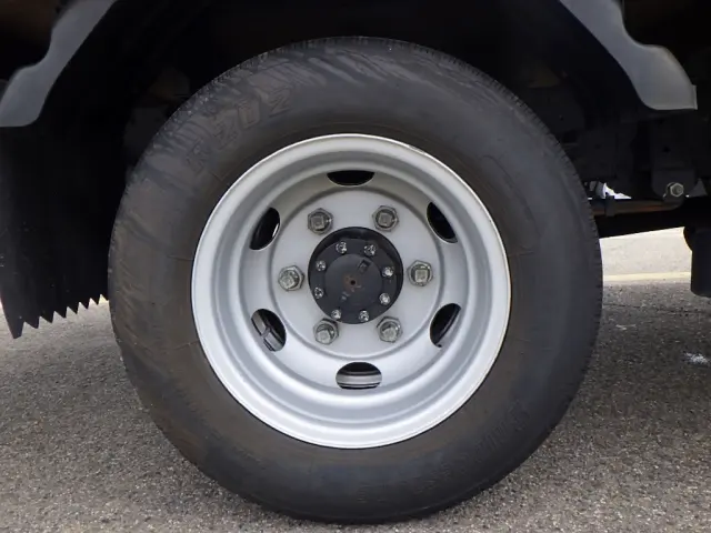 いすゞ エルフ 2RG-NPR88AR(2WD)の写真32