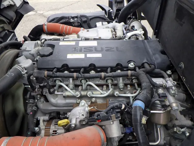 いすゞ エルフ 2RG-NPR88AR(2WD)の写真34