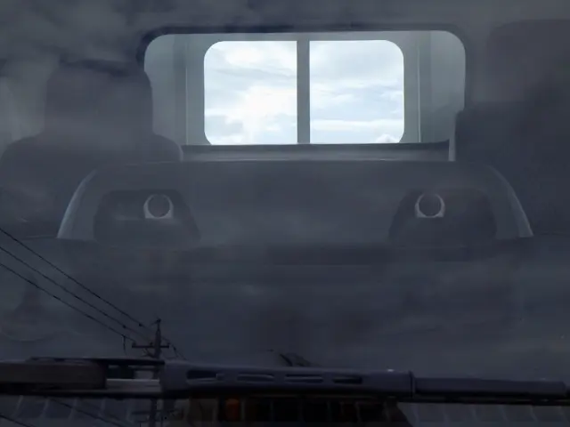 いすゞ エルフ 2RG-NPR88AR(2WD)の写真40