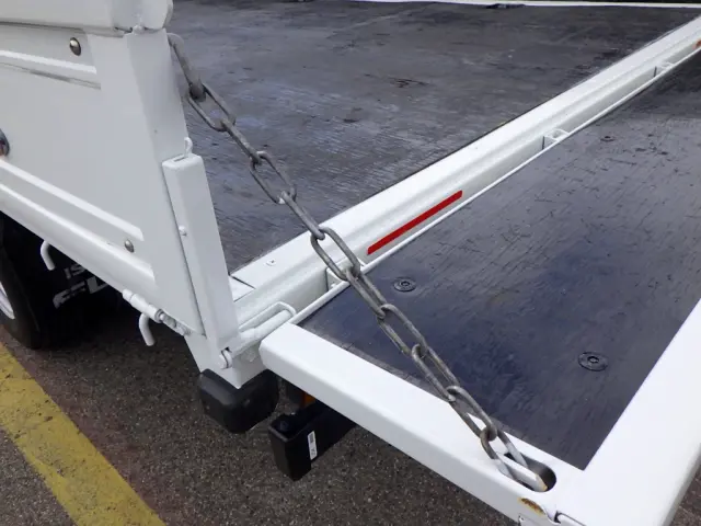 いすゞ エルフ 2RG-NPR88AR(2WD)の写真44