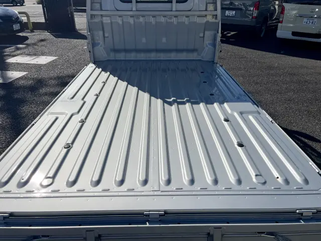 トヨタ タウンエーストラック 5BF-S413U(4WD)の写真9