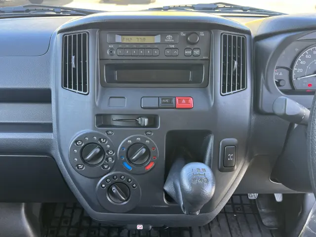 トヨタ タウンエーストラック 5BF-S413U(4WD)の写真17