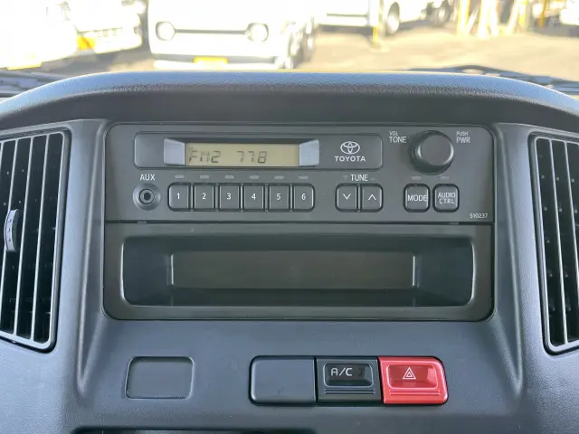 トヨタ タウンエーストラック 5BF-S413U(4WD)の写真18