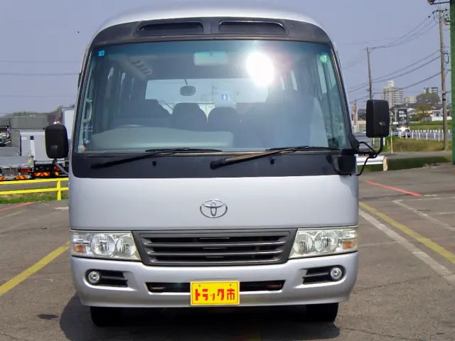 トヨタ コースター PDG-XZB50(2WD)の写真3