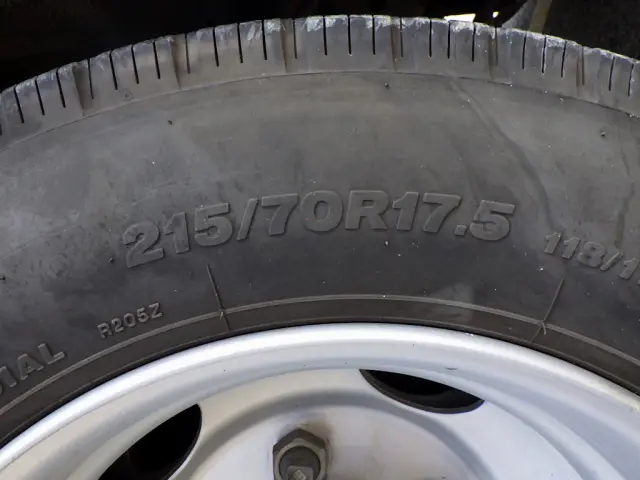 トヨタ コースター PDG-XZB50(2WD)の写真24