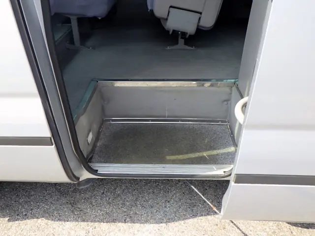 トヨタ コースター PDG-XZB50(2WD)の写真29