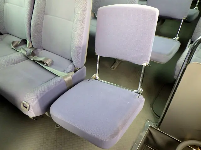 トヨタ コースター PDG-XZB50(2WD)の写真37