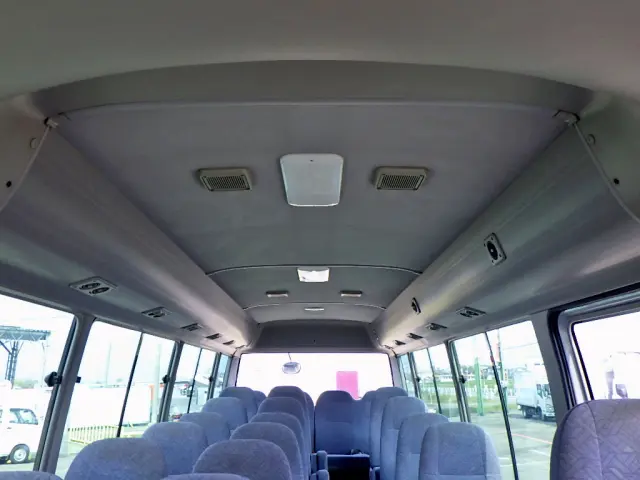 トヨタ コースター PDG-XZB50(2WD)の写真39