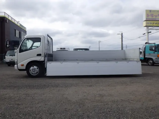 日野 デュトロ TKG-XZU655M(2WD)の写真8