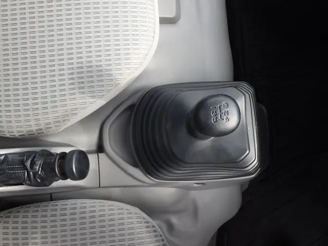 日野 デュトロ TKG-XZU655M(2WD)の写真13