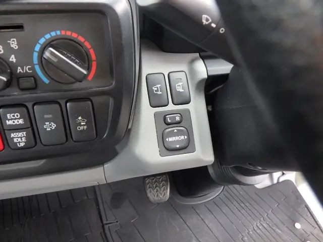 日野 デュトロ TKG-XZU655M(2WD)の写真16