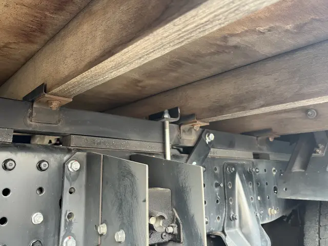 日産 アトラス 2RG-FBAVW(2WD)の写真42