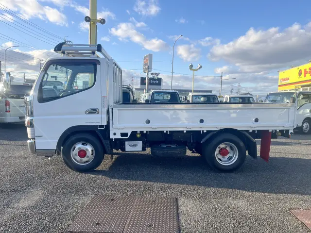三菱 キャンター TPG-FBA20(2WD)の写真3