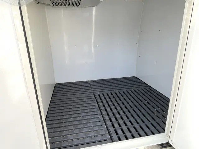 日産 キャラバン CBF-VR2E26(2WD)の写真6