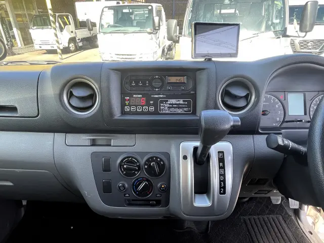 日産 キャラバン CBF-VR2E26(2WD)の写真24