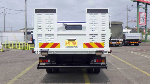 三菱 キャンター TPG-FEB80(2WD)の写真6