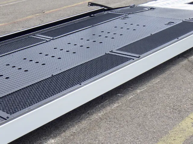 三菱 キャンター TPG-FEB80(2WD)の写真11