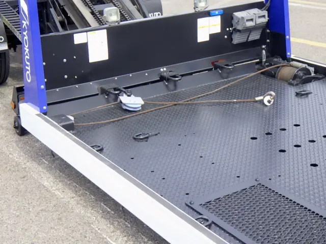 三菱 キャンター TPG-FEB80(2WD)の写真12