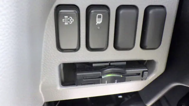 三菱 キャンター TPG-FEB80(2WD)の写真25