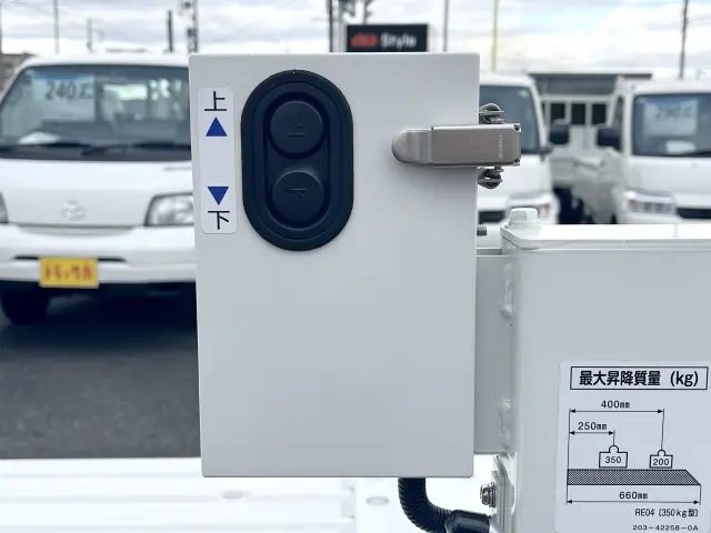 ダイハツ ハイゼットトラック 3BD-S510P(4WD)の写真11