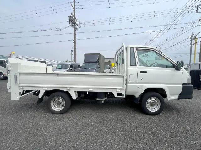 トヨタ タウンエーストラック GK-KM75(2WD)の写真4