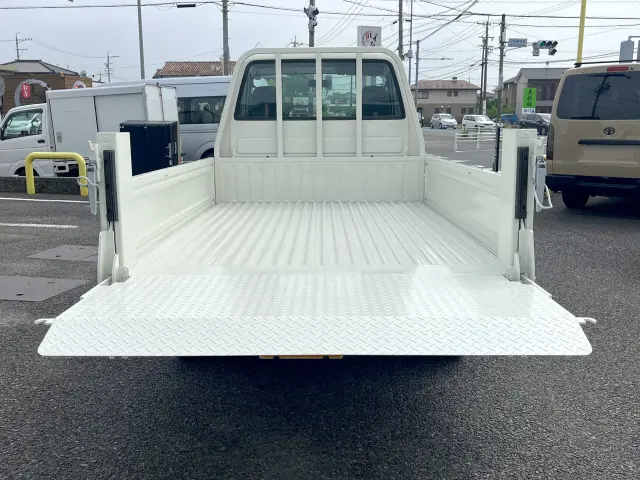 トヨタ タウンエーストラック GK-KM75(2WD)の写真6
