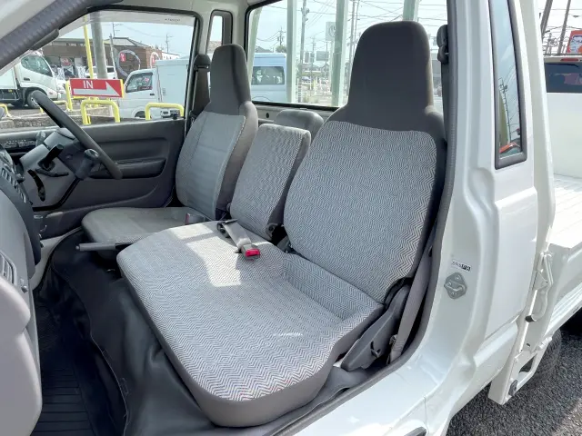 トヨタ タウンエーストラック GK-KM75(2WD)の写真19