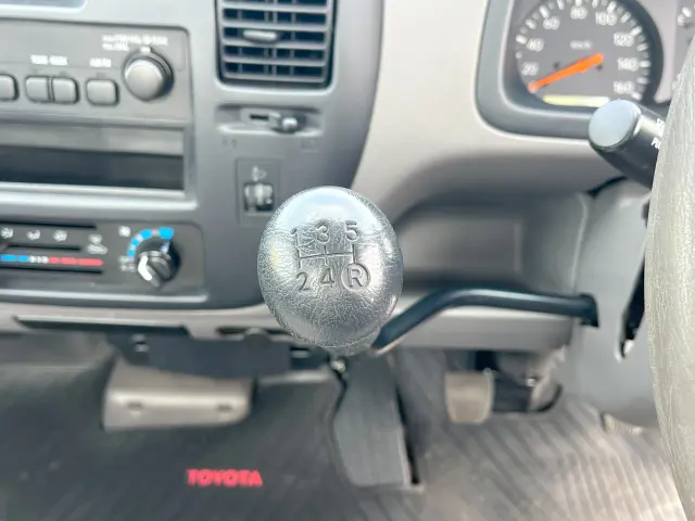 トヨタ タウンエーストラック GK-KM75(2WD)の写真21