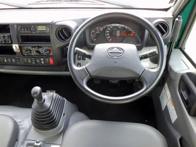 日野 デュトロ 2KG-XZU700X(2WD)の写真15