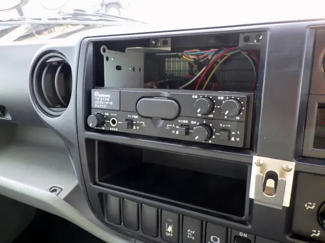 日野 デュトロ 2KG-XZU700X(2WD)の写真20