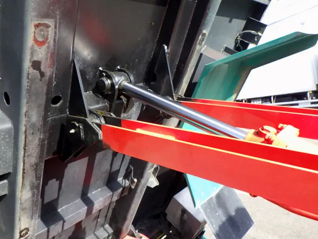 日野 デュトロ 2KG-XZU700X(2WD)の写真42