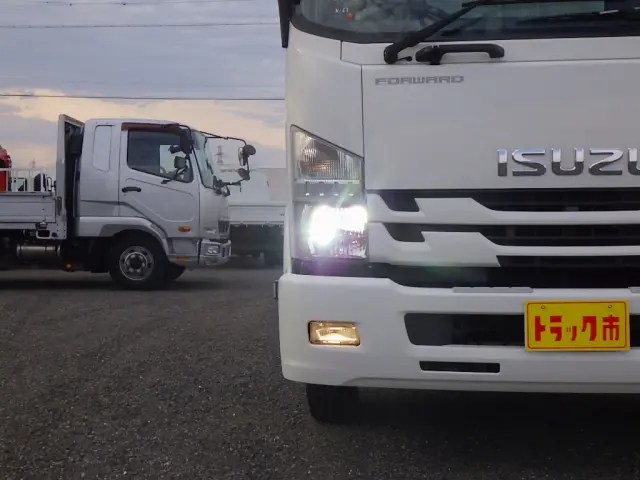 いすゞ フォワード TKG-FRR90S2(2WD)の写真3